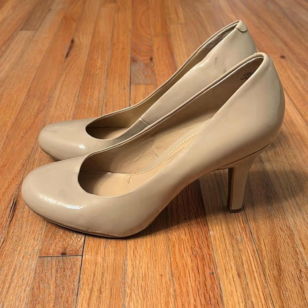 Leather Tan Pumps